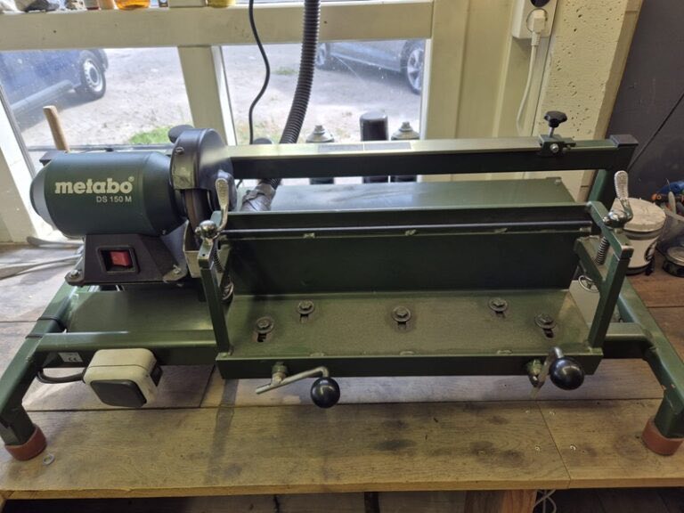 Groene slijpmachine van Metabo